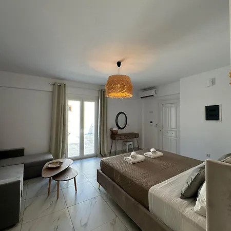 Anemos Naxos Town Suites-apartment Naxos City